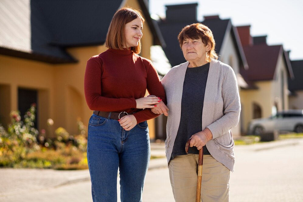 people-helping-old-neighbor_23-2149139789